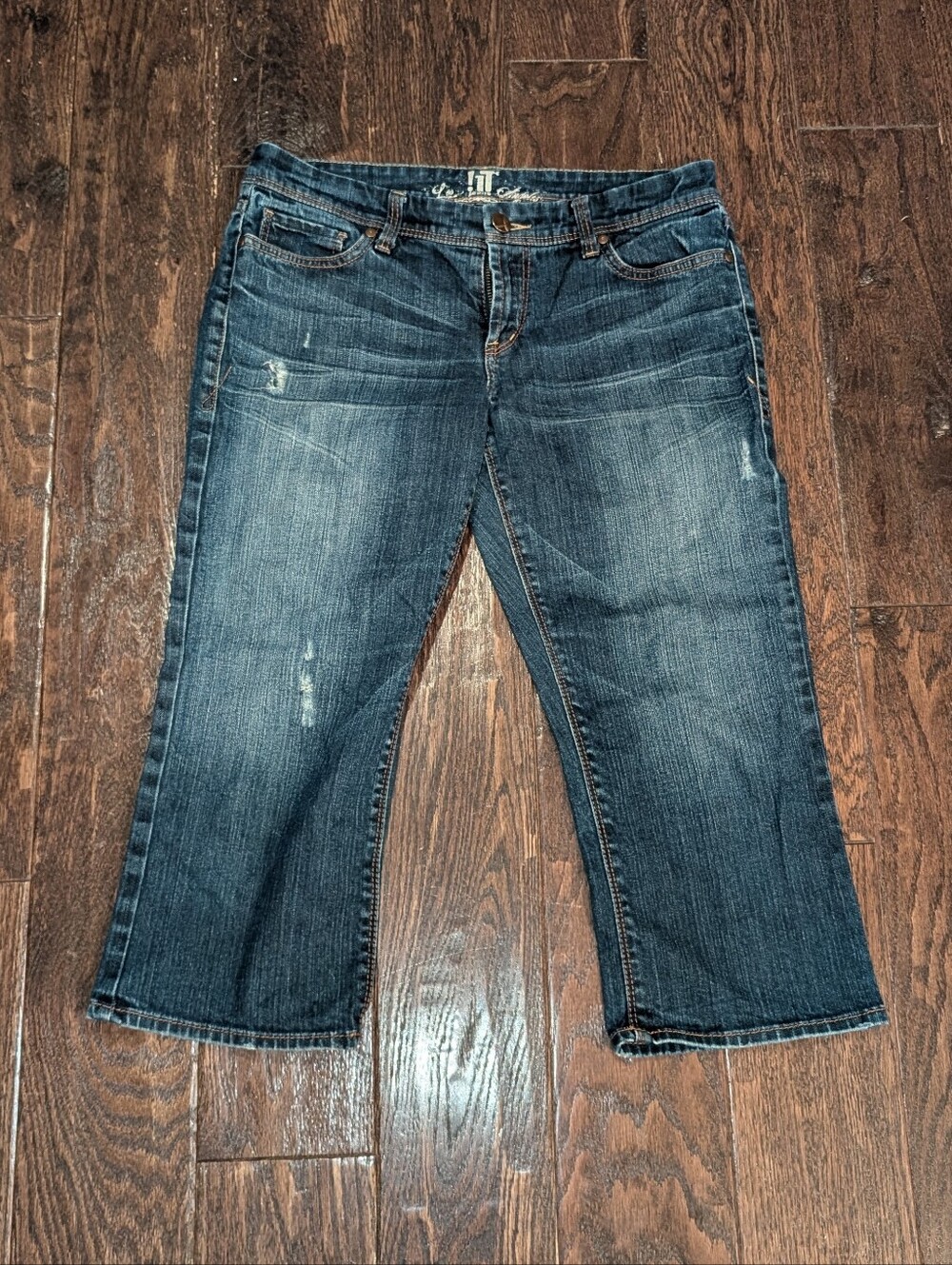 !iT (LIT) Y2K Denim Straight Leg Capris Dark Wash Blue And Mildly Distressed